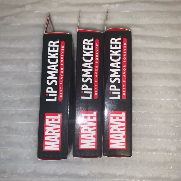 MARVEL LIP SMACKER LOT of (3) - 5 Tubes Each Lip Balm Best Flavor USA - Picture 6 of 6